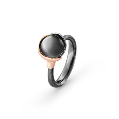 OLE LYNGGAARD COPENHAGEN Lotus ring nr 1 i sølv og gull, grå månesten