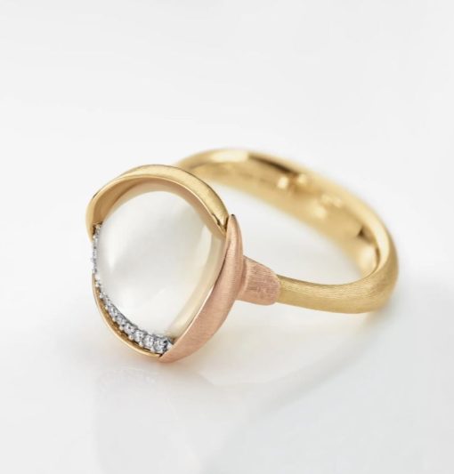 OLE LYNGGAARD COPENHAGEN Lotus ring 3 i gult gull med hvit månesten - Bilde 4