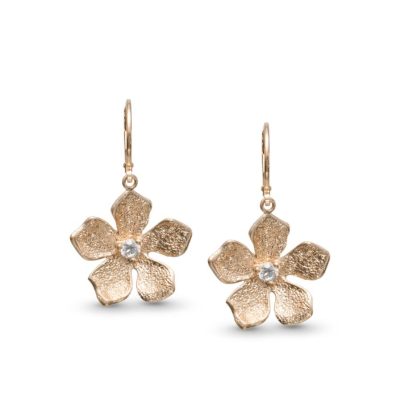 Hengeørepynt i forgylt sølv med 20 mm blomster med c.zirkonia. Stardust overflate fra Catwalk Exclusive
